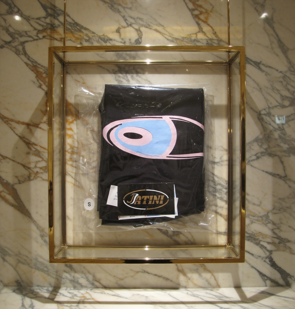 JATINI ONE OF ONE CLASSIC TEE. SIZE -SMALL