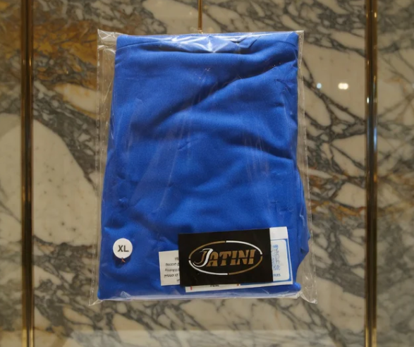 JATINI ONE OF ONE CLASSIC TEE. SIZE-XLARGE