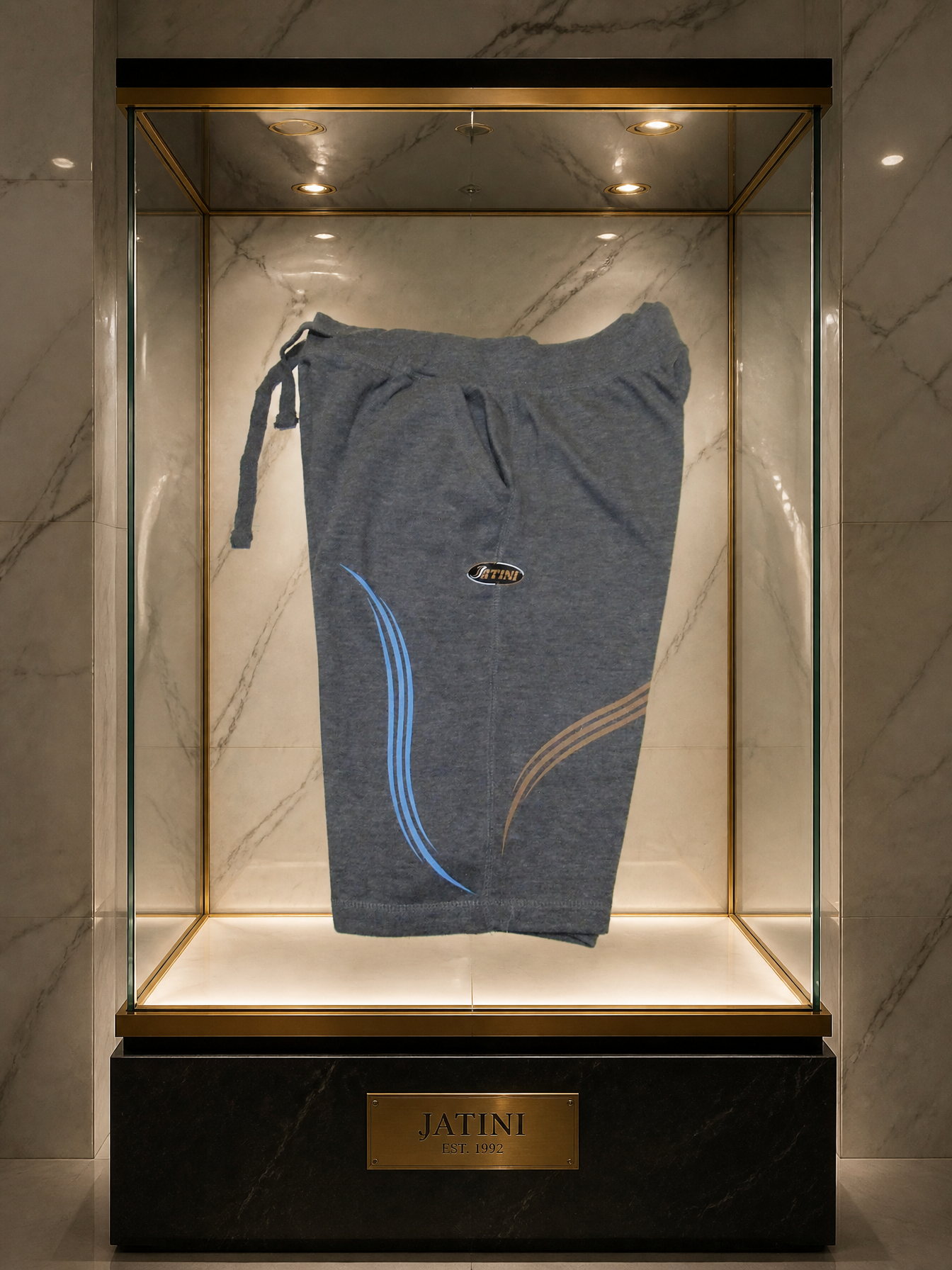 JATINI ONE OF ONE SHORTS. SIZE-XLARGE