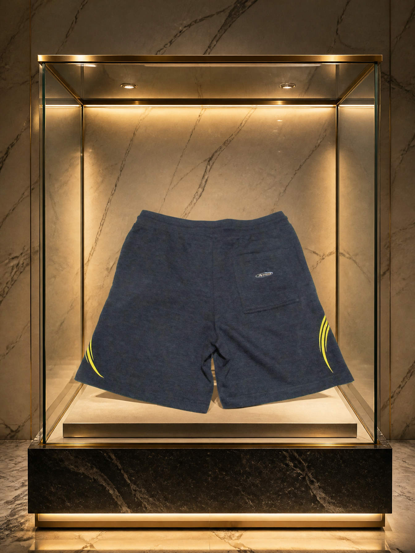 JATINI ONE OF ONE SHORTS. SIZE-MEDIUM