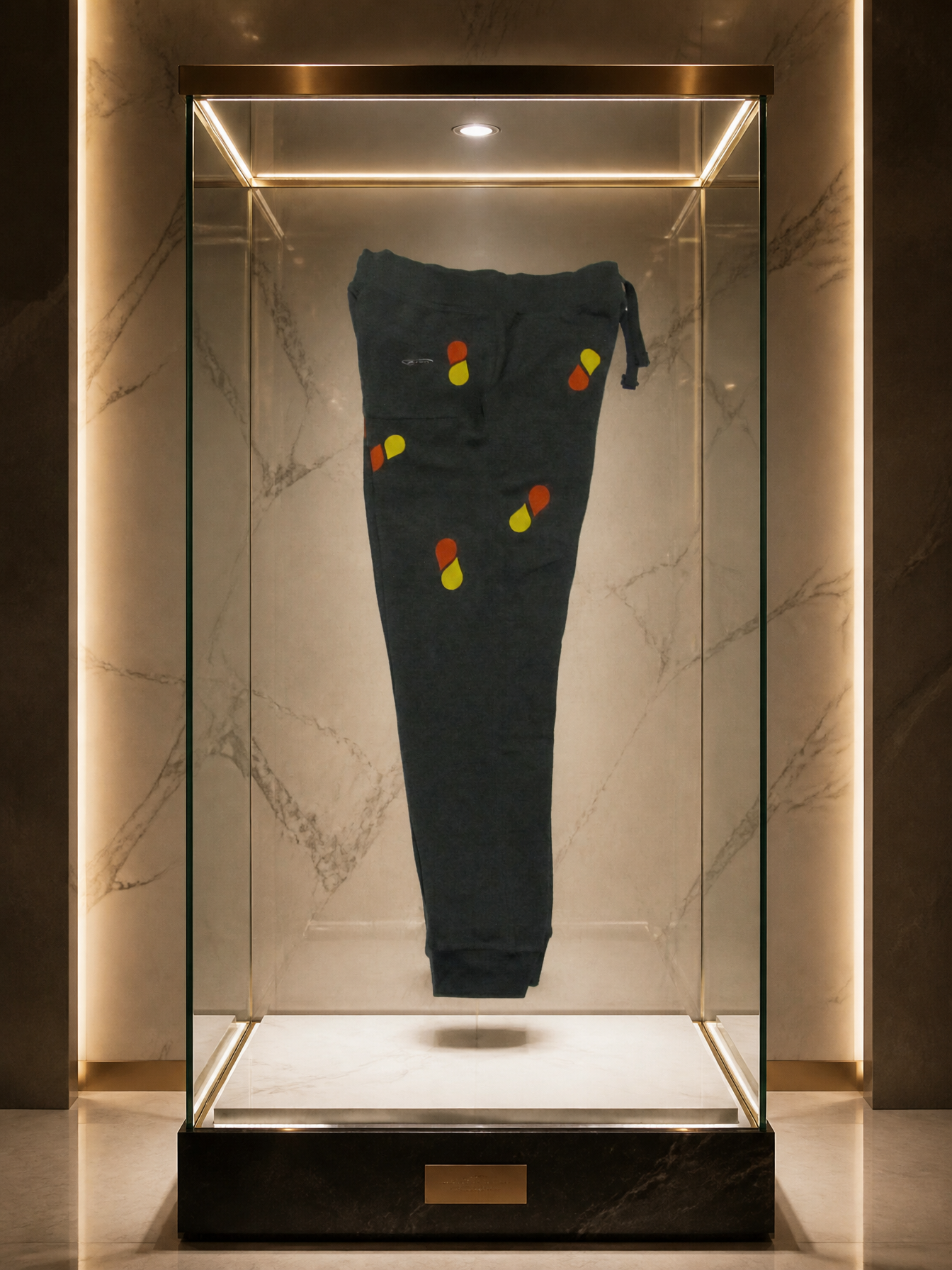 JATINI ONE OF ONE JOGGER PANTS. SIZE-MEDIUM