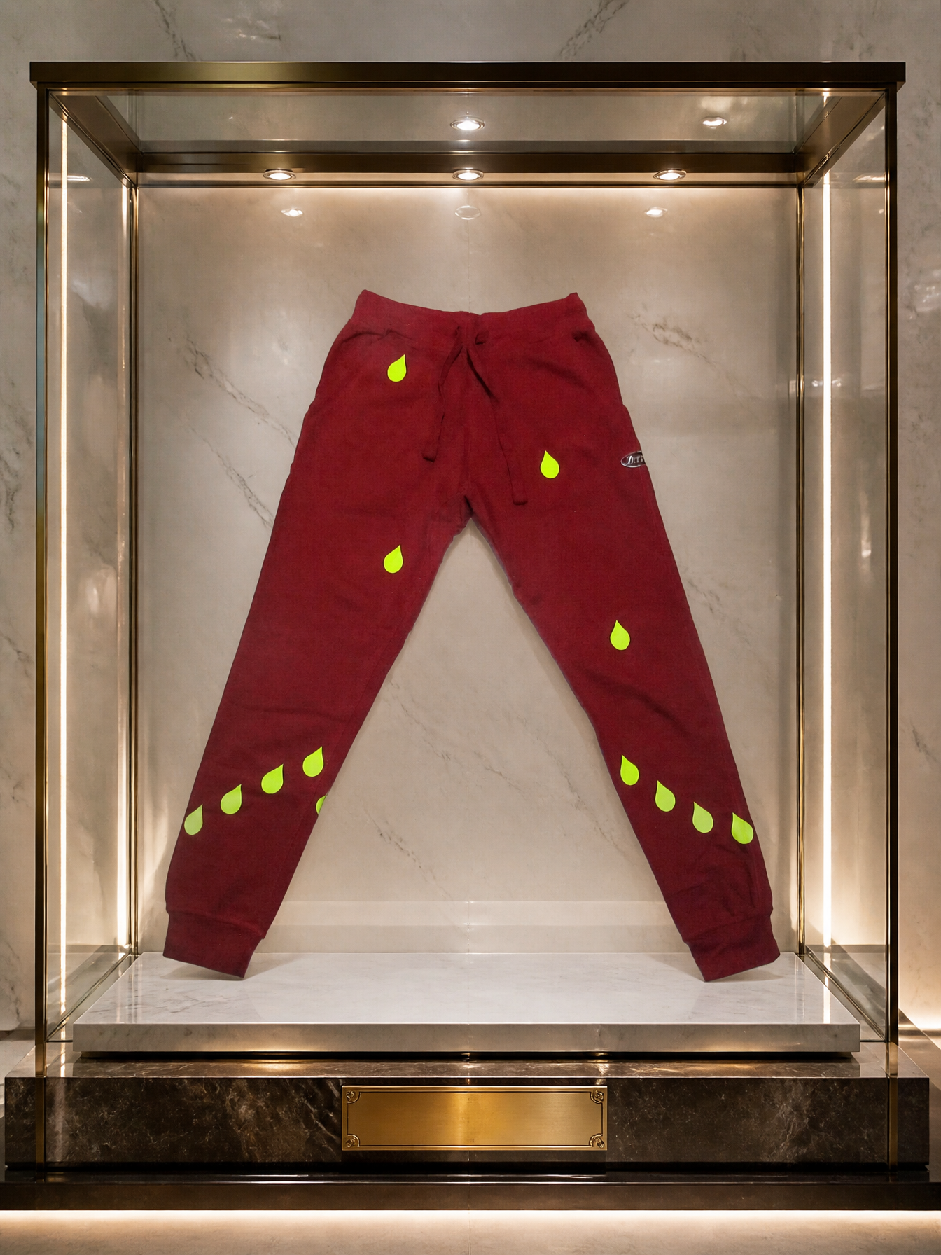 JATINI ONE OF ONE JOGGER PANTS. SIZE-MEDIUM