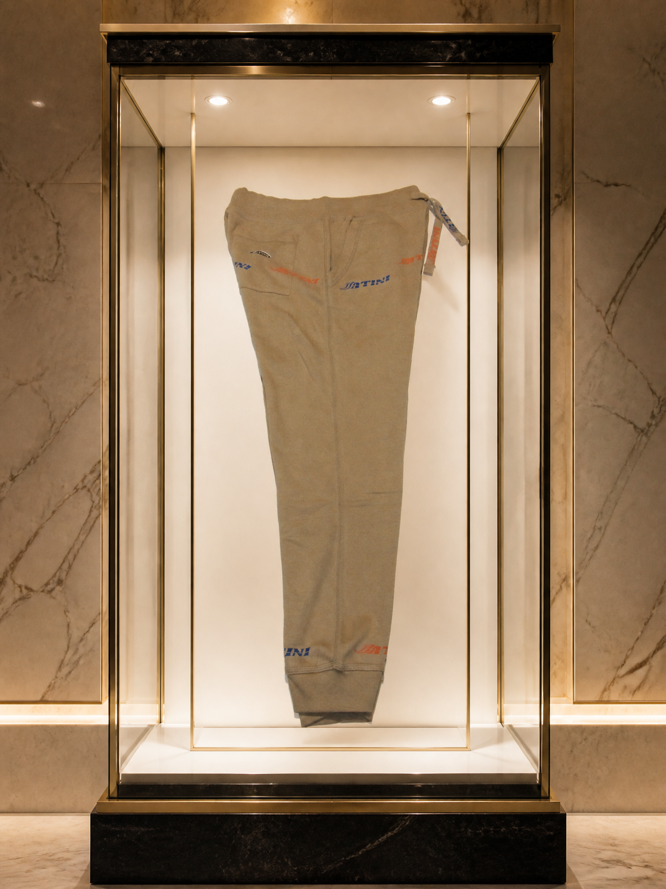 JATINI ONE OF ONE JOGGER PANTS. SIZE-MEDIUM