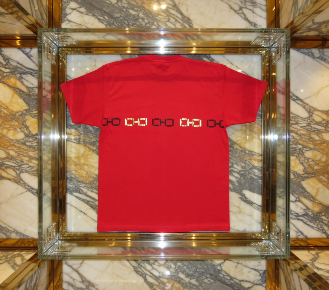 JATINI ONE OF ONE GOLD TEE. SIZE-XLARGE
