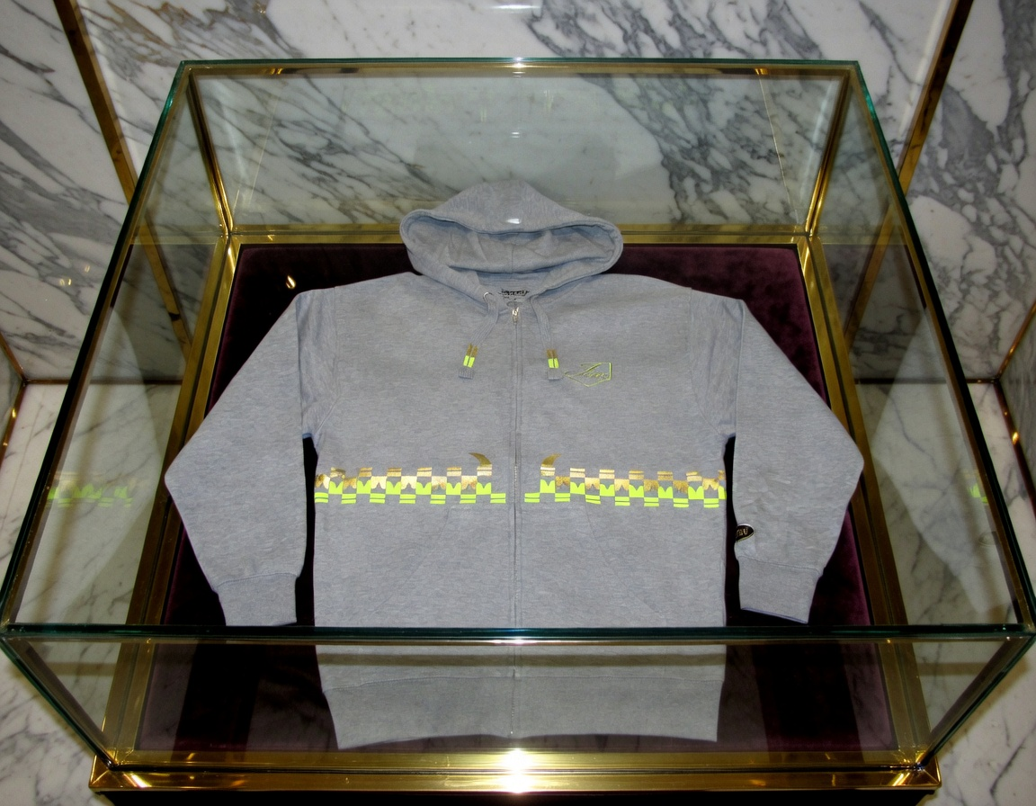 JATINI ONE OF ONE PREMIUM ZIP-UP HOODIE SIZE-XLARGE