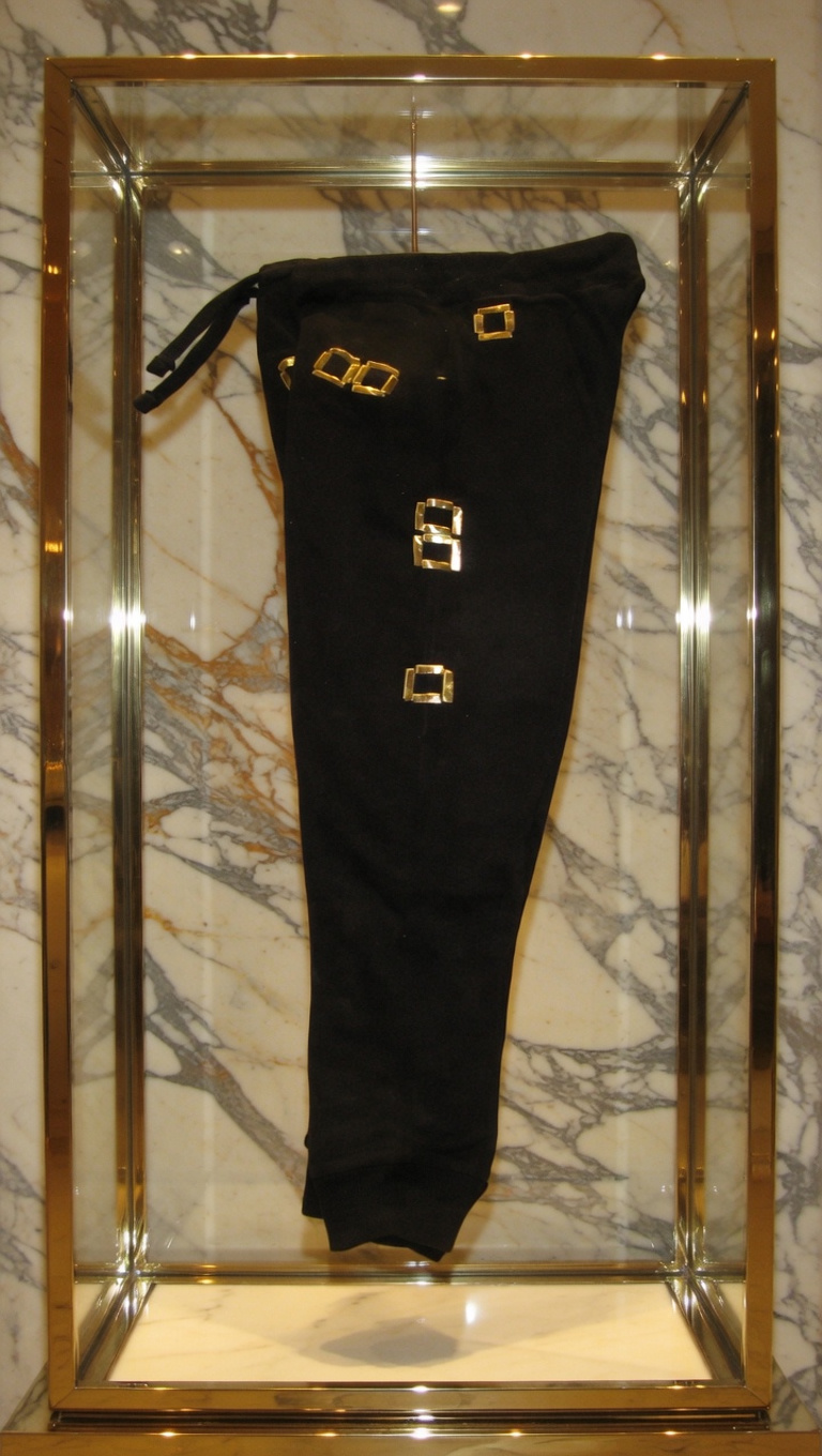 JATINI ONE OF ONE JOGGER PANTS. SIZE-SMALL