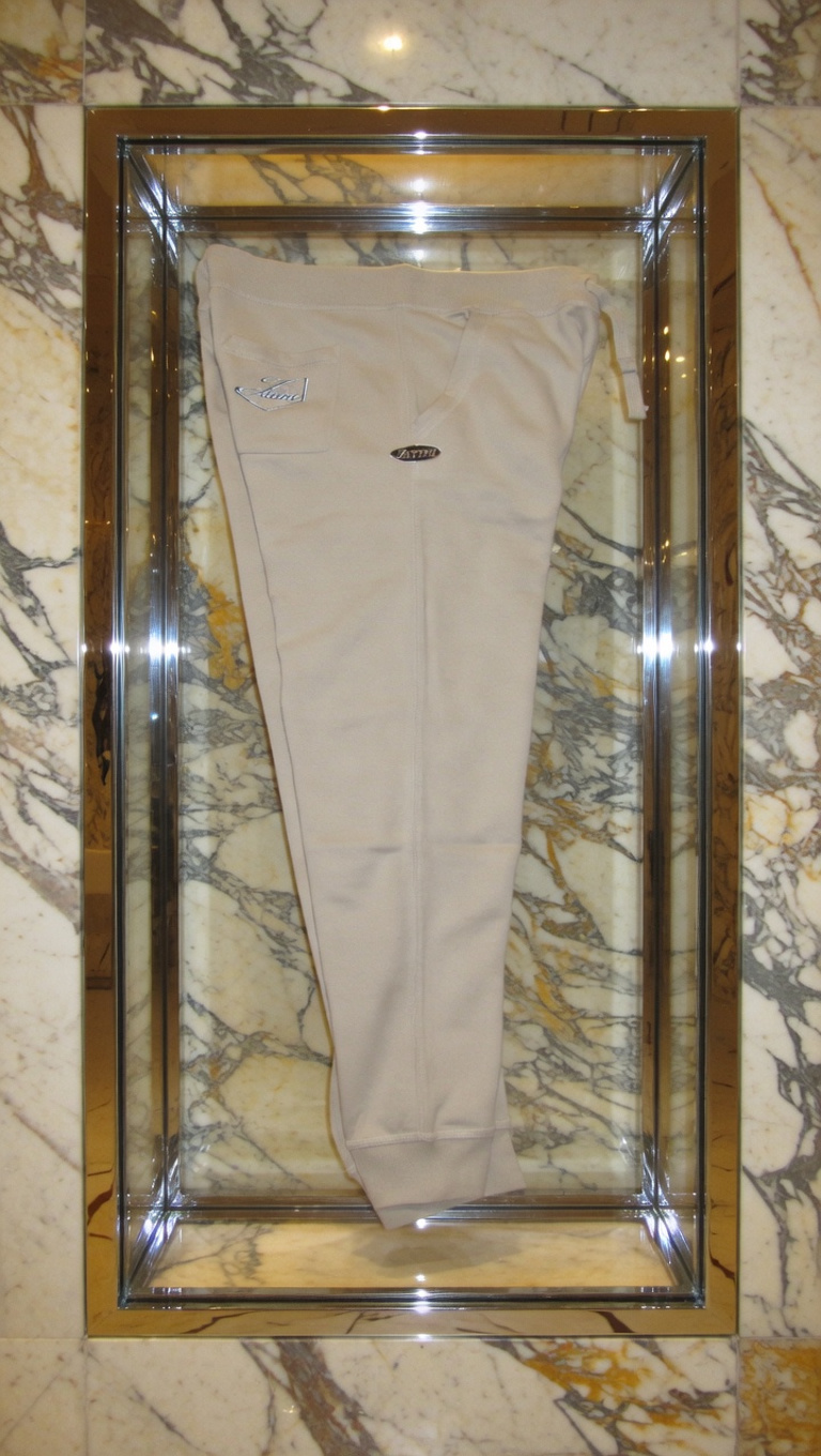 JATINI ONE OF ONE JOGGER PANTS. SIZE-XLARGE