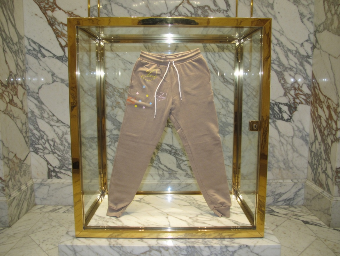 JATINI ONE OF ONE JOGGER PANTS. SIZE-SMALL