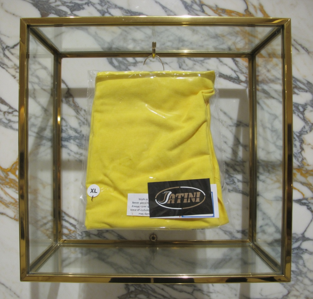 JATINI ONE OF ONE CLASSIC TEE. SIZE X-LARGE