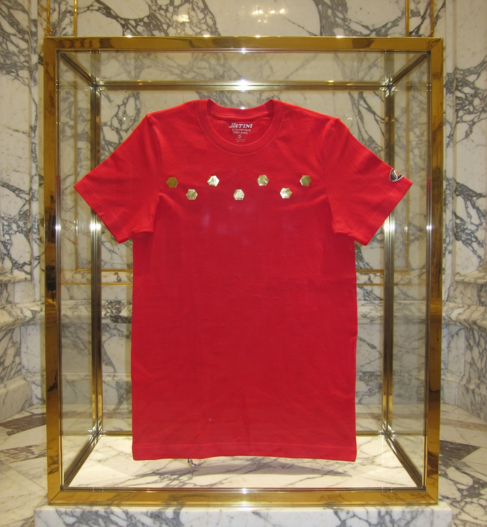 JATINI ONE OF ONE GOLD TEE. SIZE-SMALL