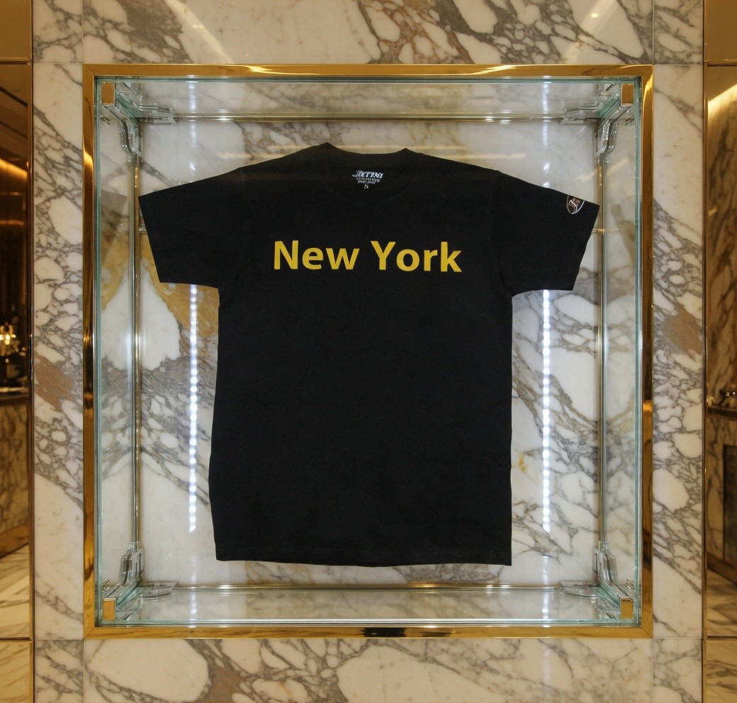 JATINI ONE OF ONE NEW YORK TEE. SIZE-SMALL