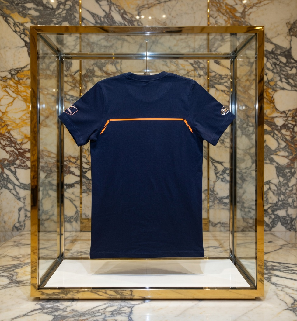 JATINI ONE OF ONE SIGNATURE TEE. SIZE-SMALL
