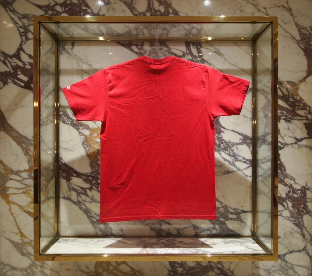 JATINI ONE OF ONE CLASSIC TEE. SIZE X-LARGE