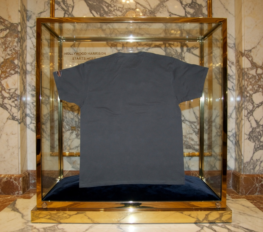 JATINI ONE OF ONE NEON TEE. SIZE 2X-LARGE