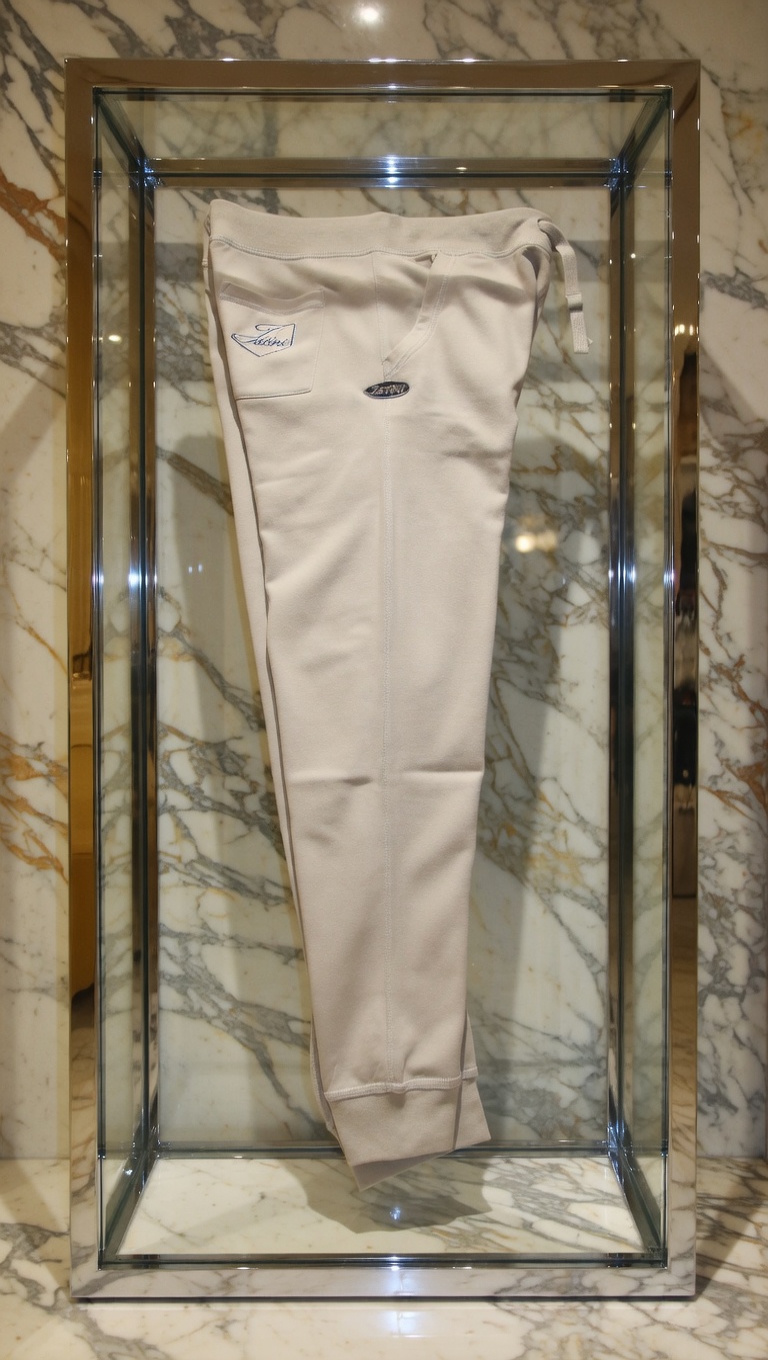 JATINI ONE OF ONE JOGGER PANTS. SIZE-XLARGE