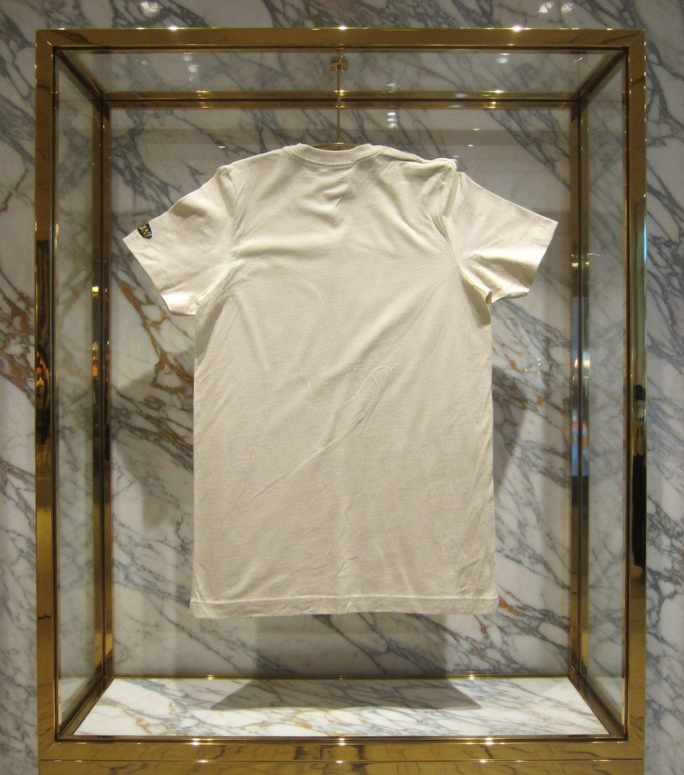 JATINI ONE OF ONE CLASSIC TEE. SIZE-SMALL