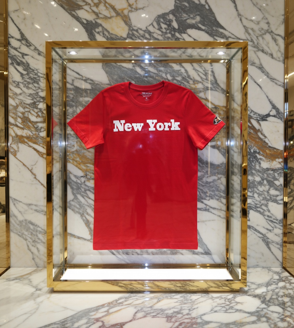 JATINI ONE OF ONE NEW YORK TEE. SIZE-SMALL
