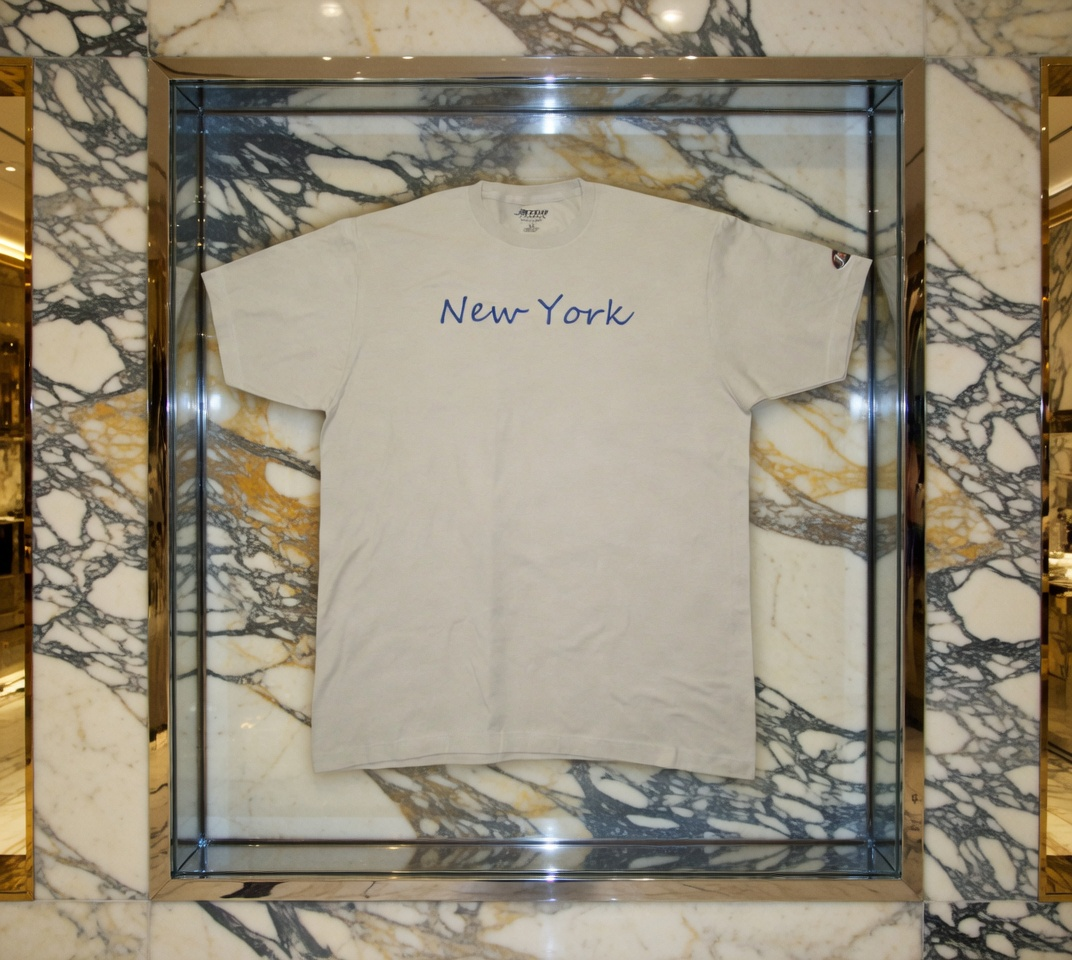 JATINI ONE OF ONE NEW YORK TEE. SIZE-XLARGE