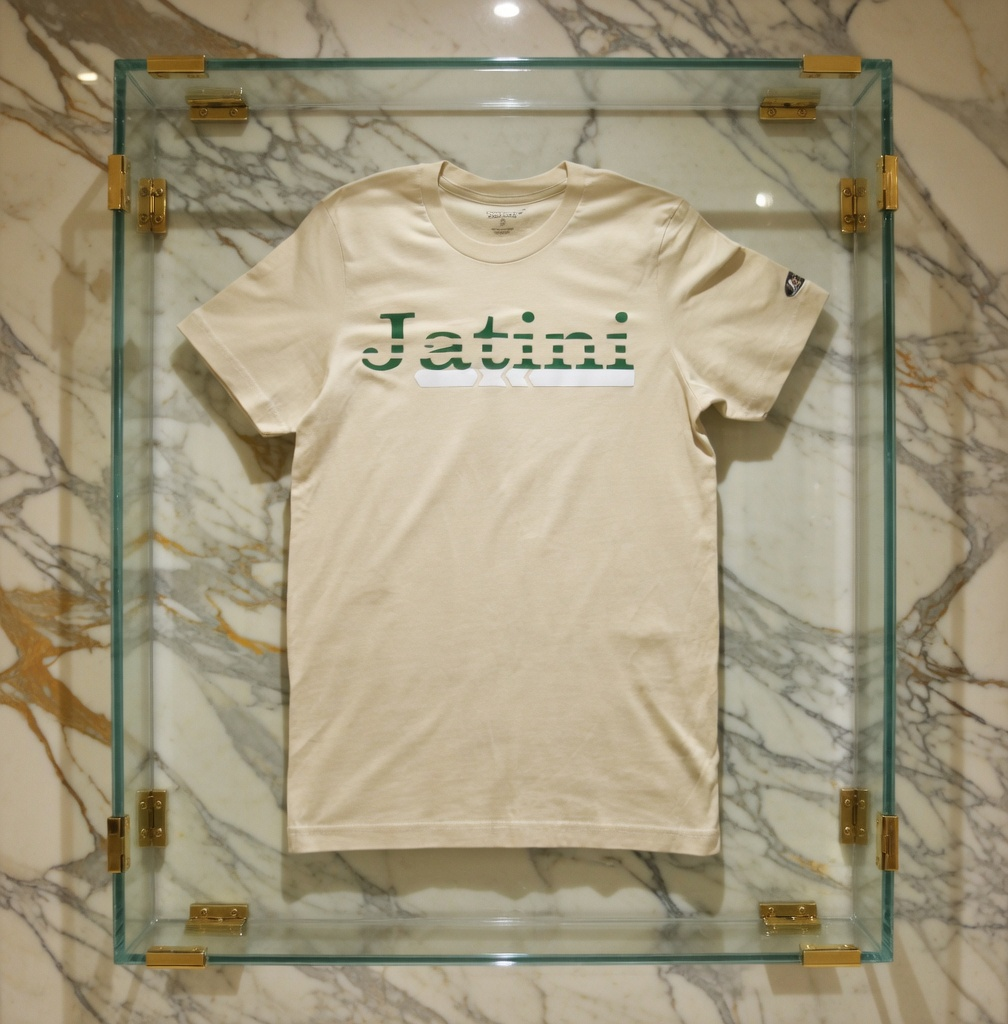 JATINI ONE OF ONE CLASSIC TEE. SIZE-SMALL