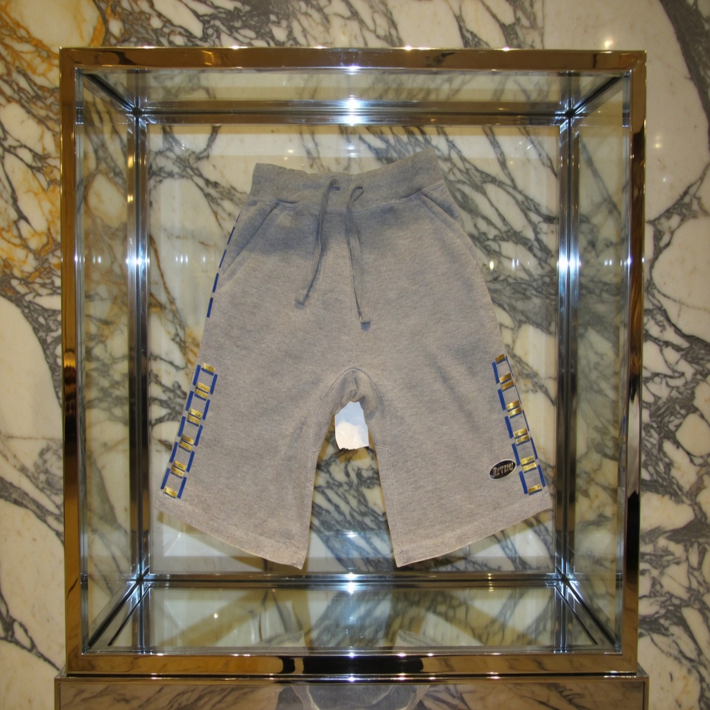 JATINI ONE OF ONE SHORTS. SIZE-MEDIUM