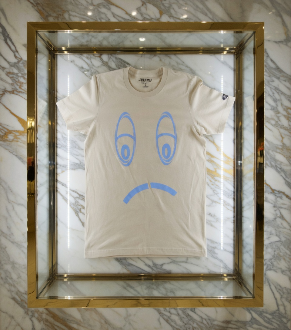JATINI ONE OF ONE CLASSIC TEE. SIZE-SMALL