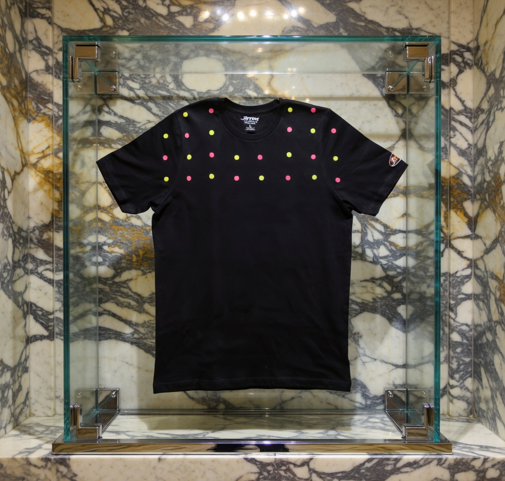 JATINI ONE OF ONE REFLECTIVE TEE. SIZE-LARGE