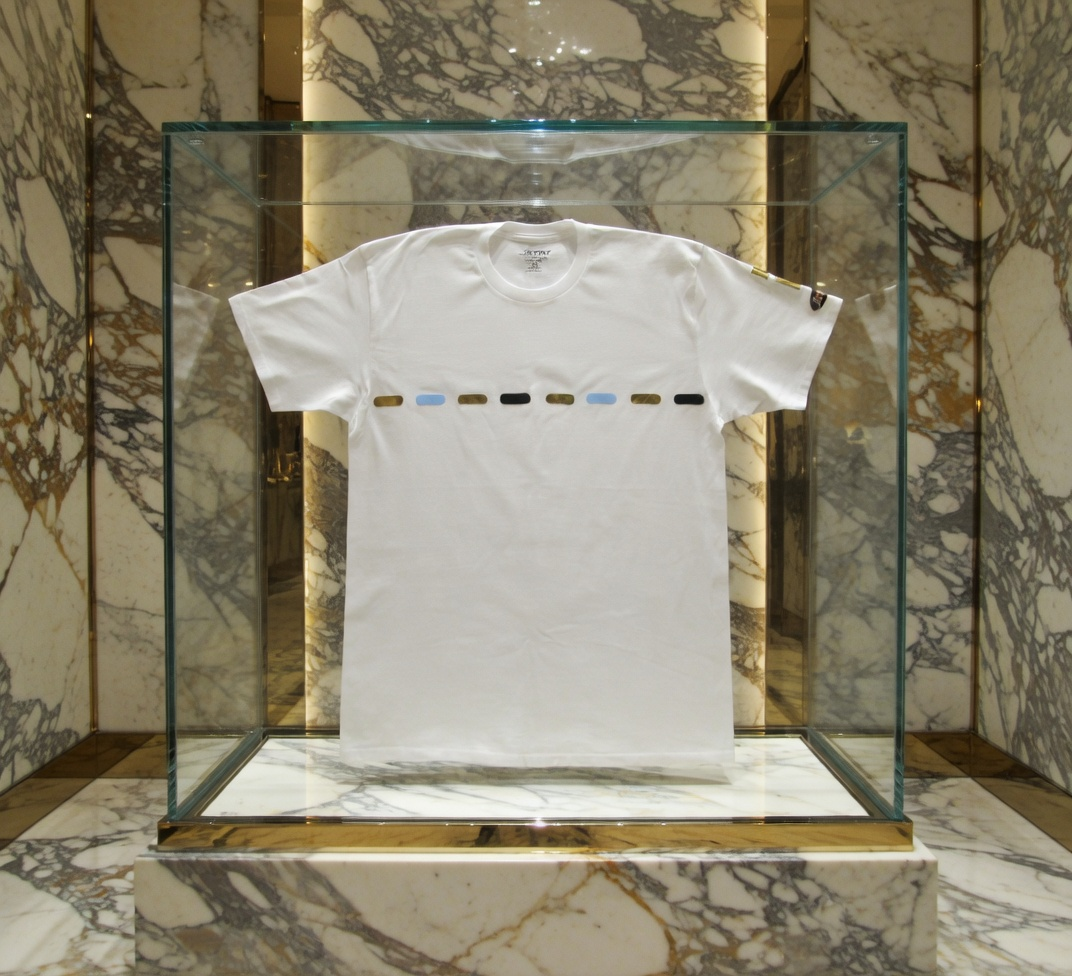 JATINI ONE OF ONE GOLD TEE. SIZE 2X-LARGE