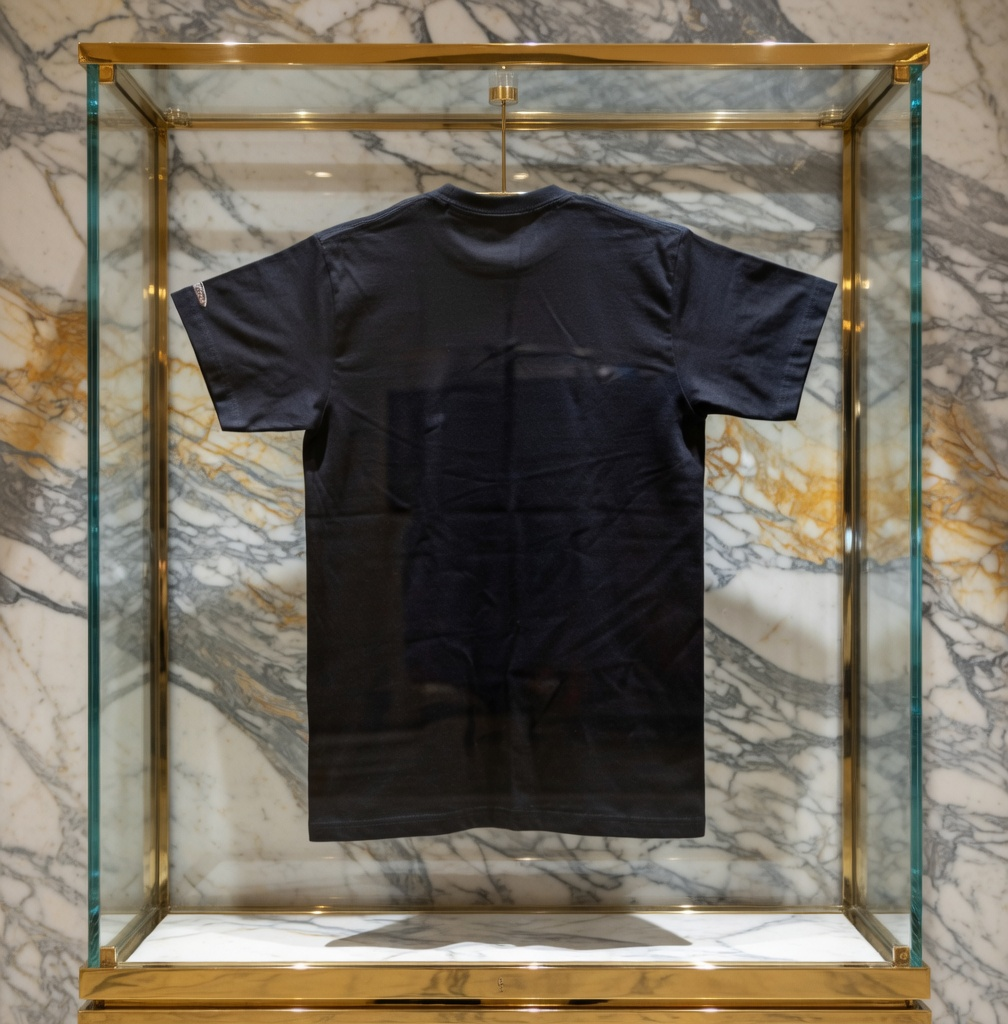 JATINI ONE OF ONE CLASSIC TEE. SIZE -SMALL