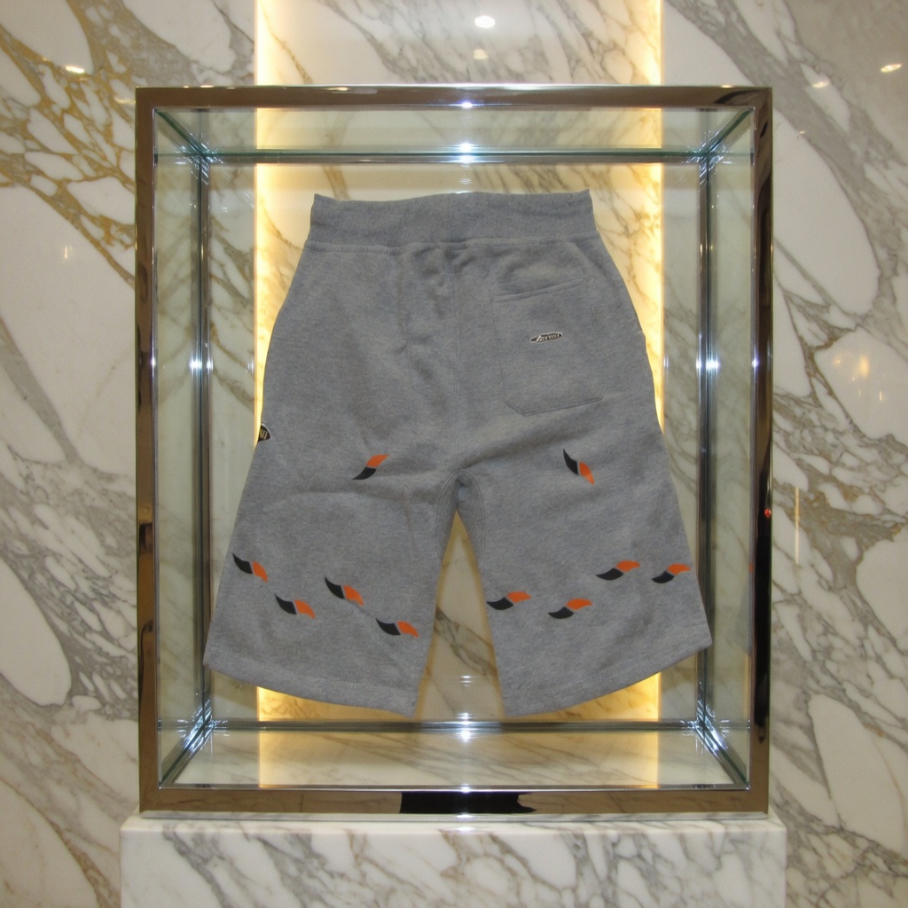 JATINI ONE OF ONE SHORTS. SIZE-MEDIUM