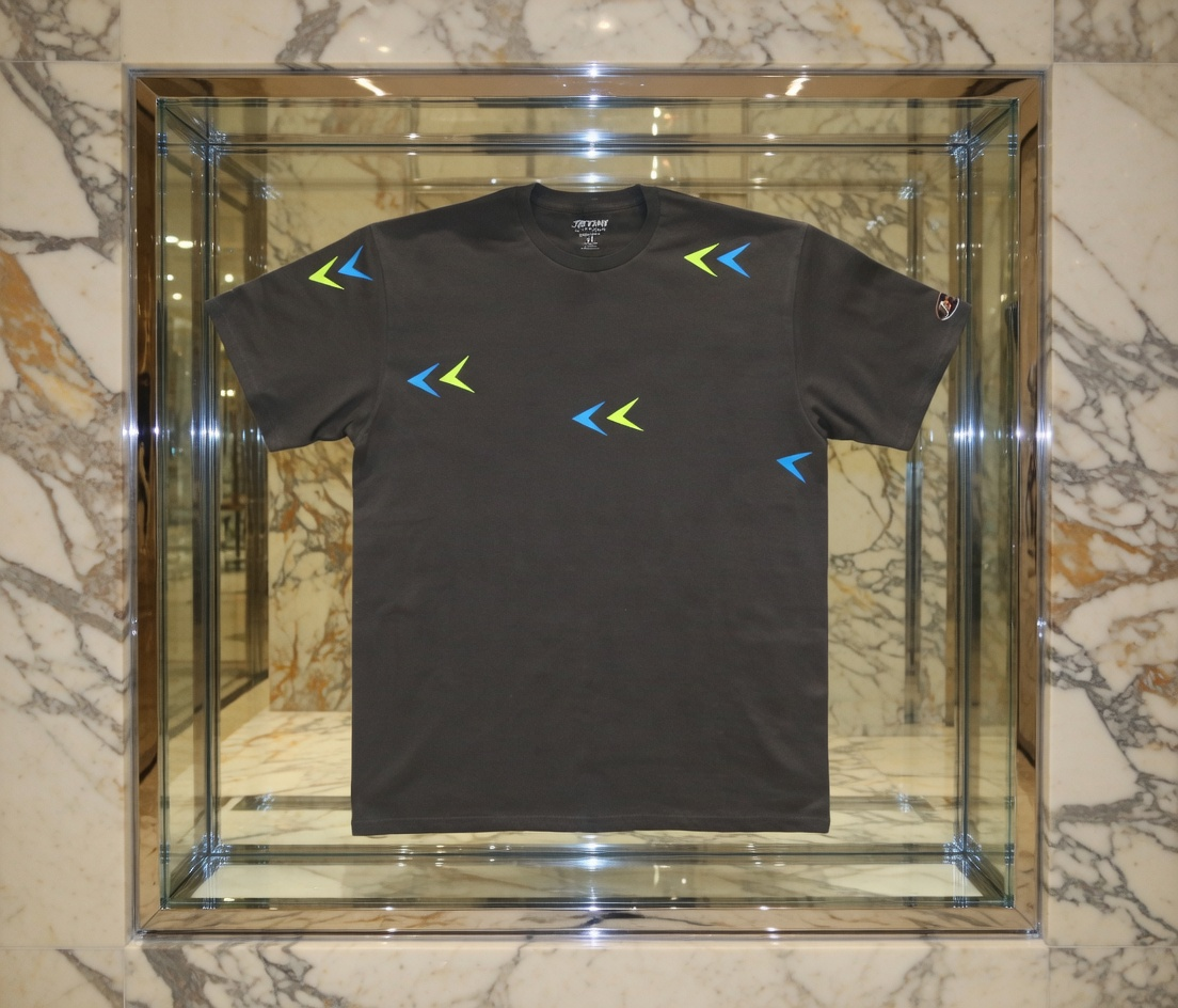 JATINI ONE OF ONE NEON TEE. SIZE-XLARGE