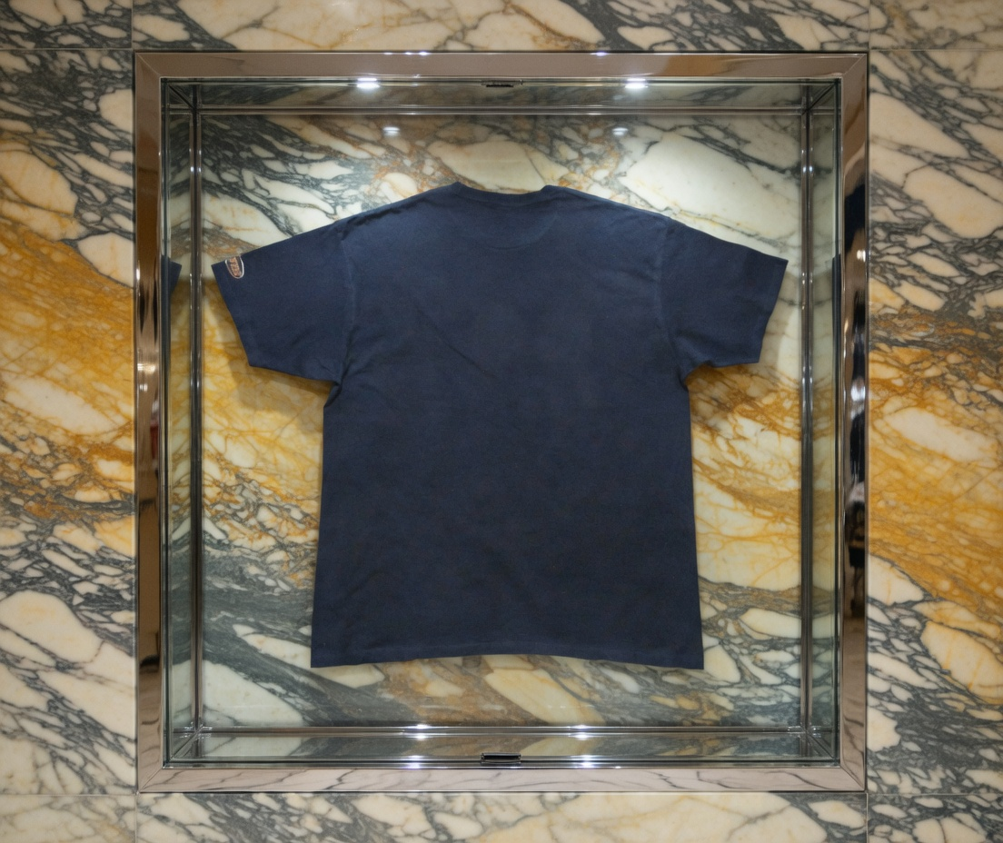 JATINI ONE OF ONE NEW YORK TEE. SIZE 2X-LARGE