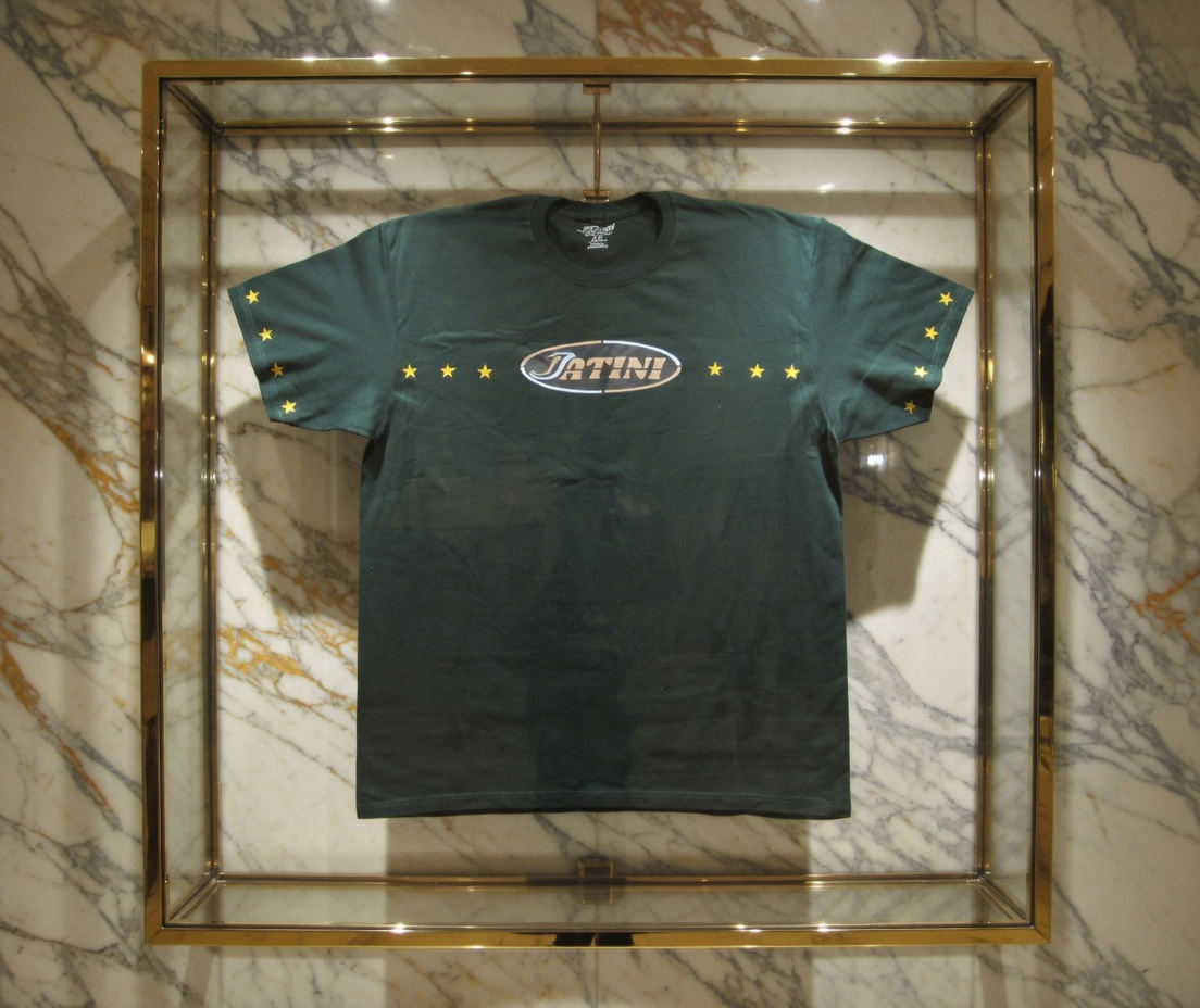 JATINI ONE OF ONE CLASSIC TEE. SIZE 2X-LARGE