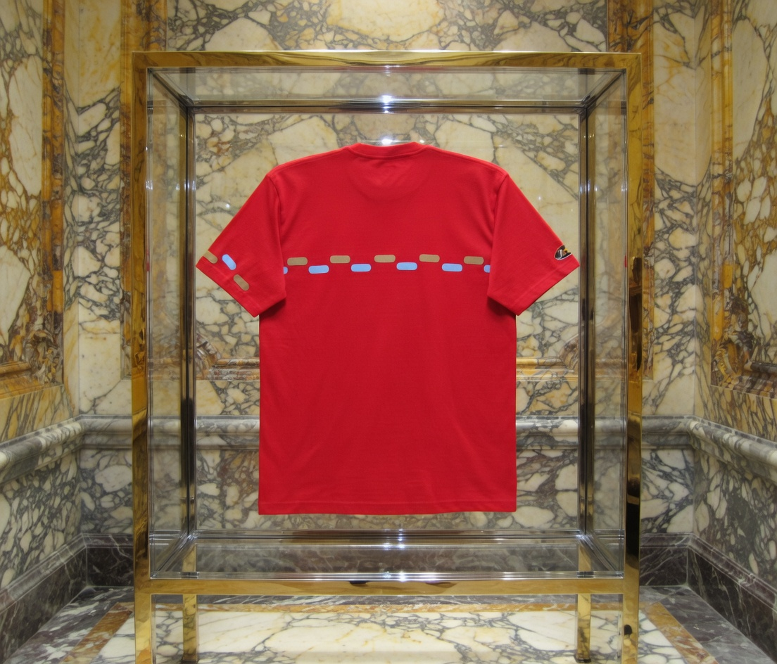 JATINI ONE OF ONE SIGNATURE TEE. SIZE-XLARGE