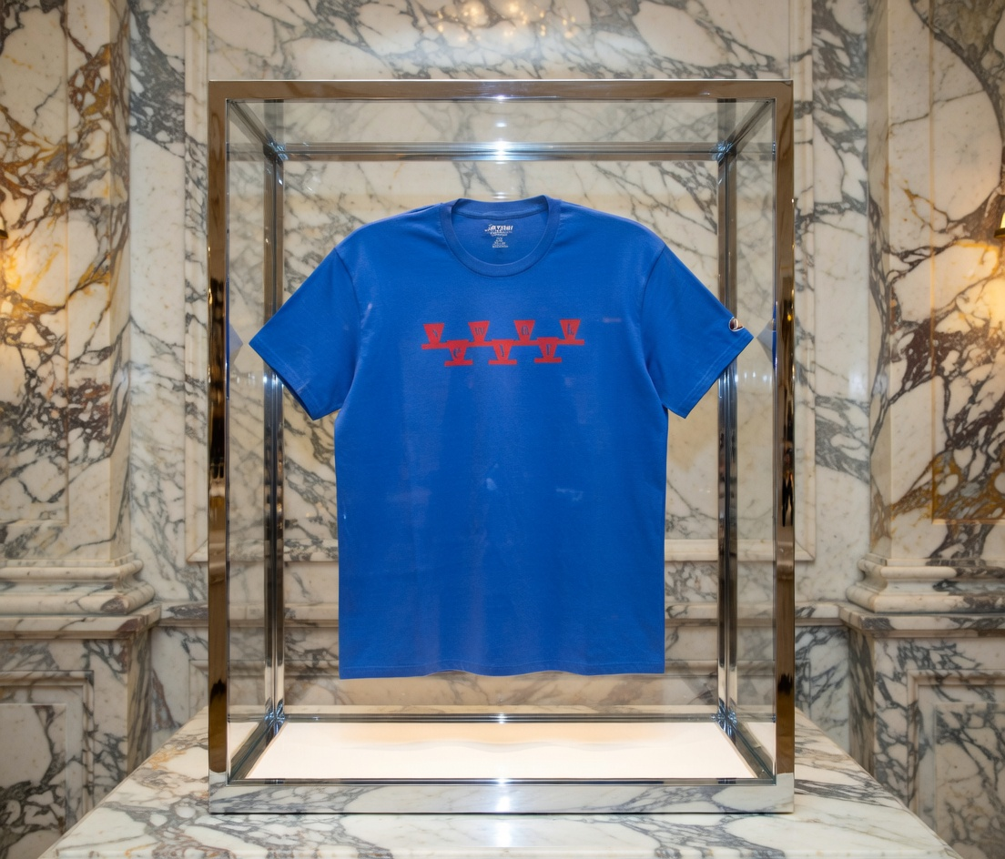 JATINI ONE OF ONE NEW YORK TEE. SIZE 2X-LARGE